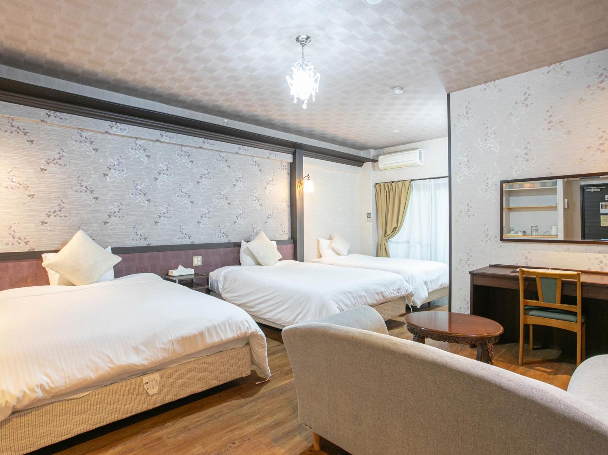 Yufuin Besso Shikisai Hotel חדר תמונה